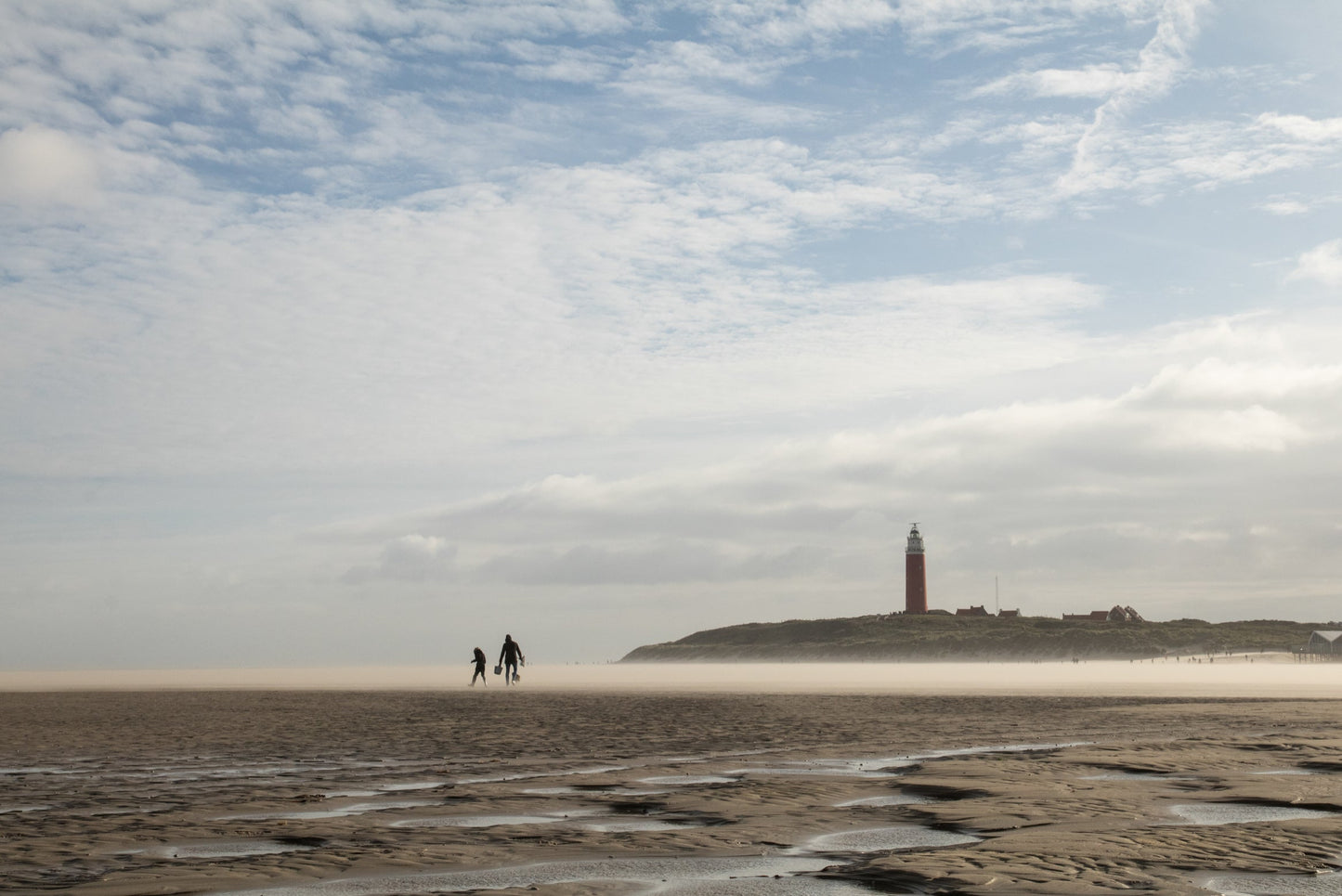 Ansichtkaart Vuurtoren Texel met strand