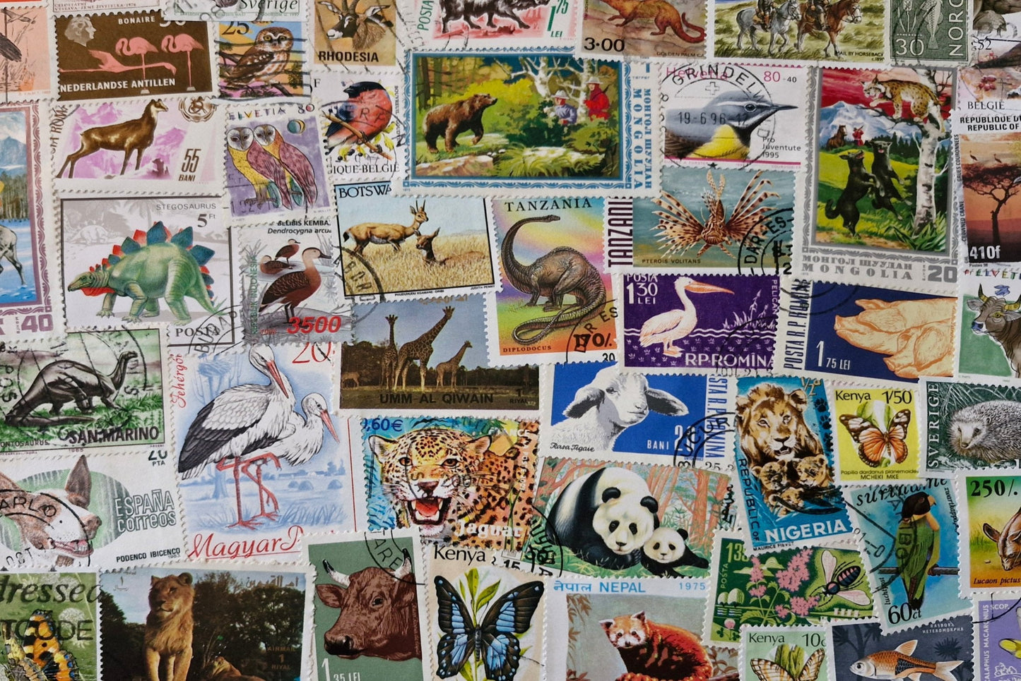 Ansichtkaart postzegels dieren