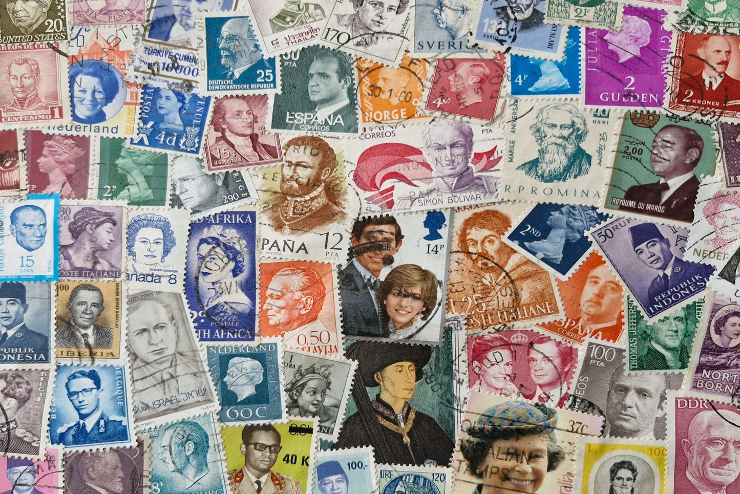 Ansichtkaart postzegels personen